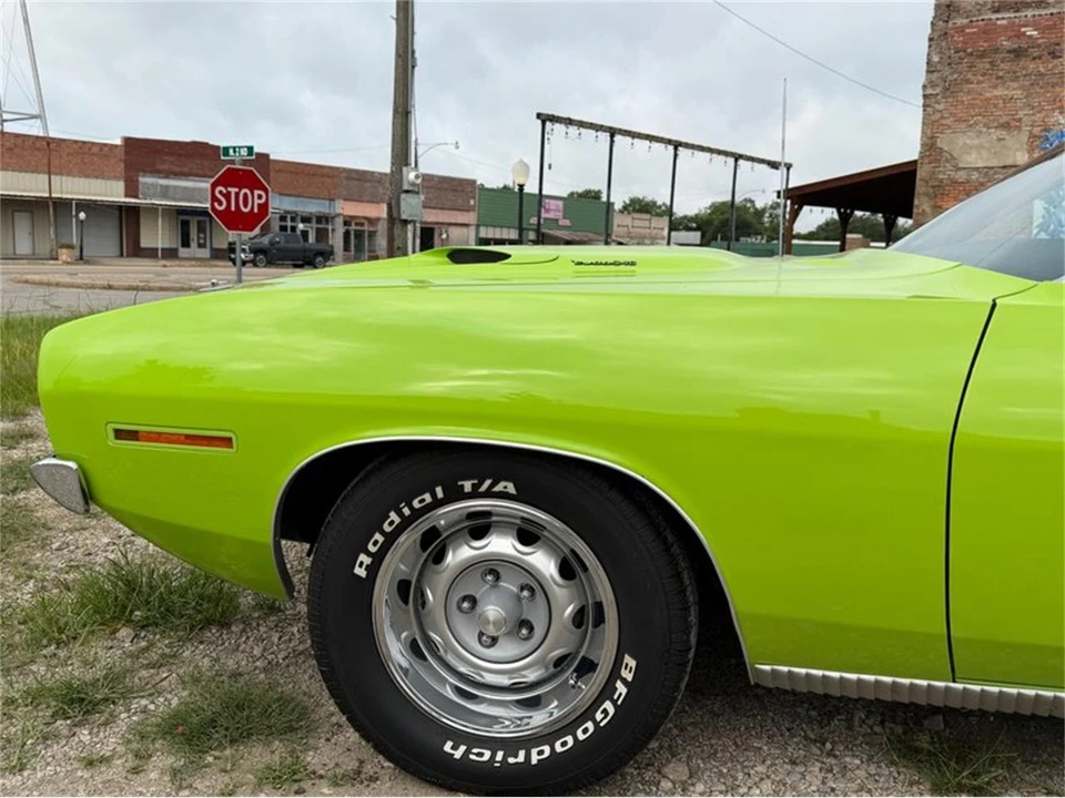 1970 Plymouth 'Cuda 3rd Gen Coupe - Image 29 of 31