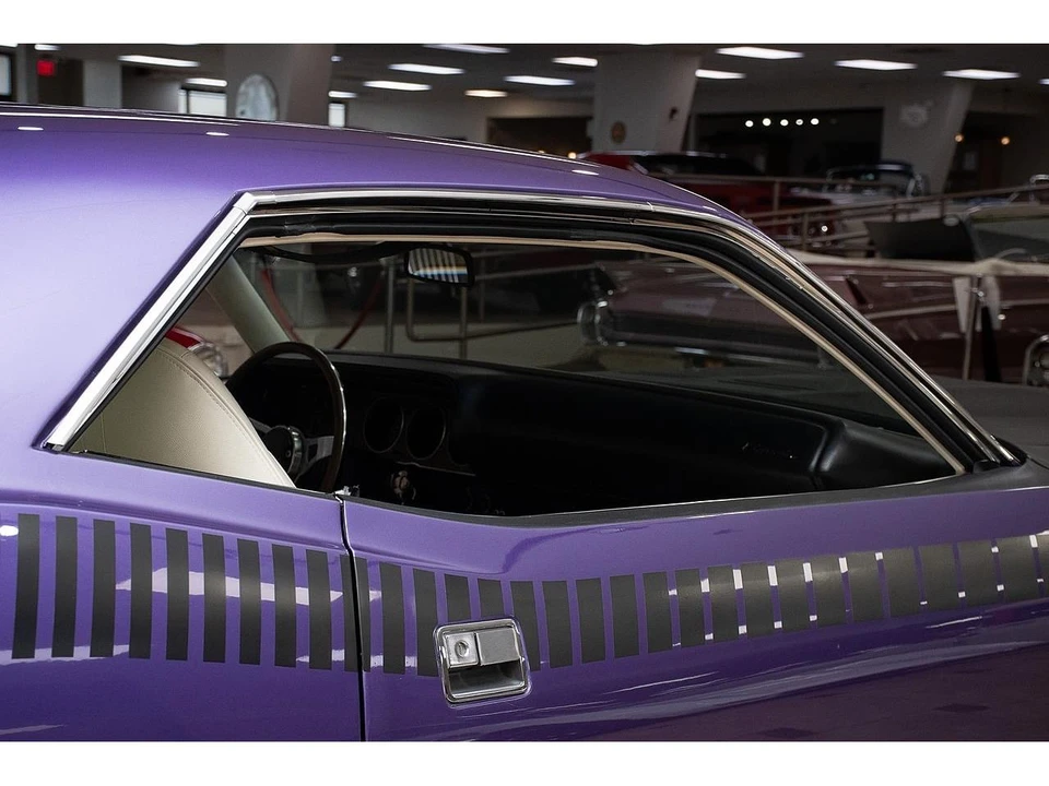 1970 Plymouth 'Cuda 3rd Gen Coupe - Image 29 of 31