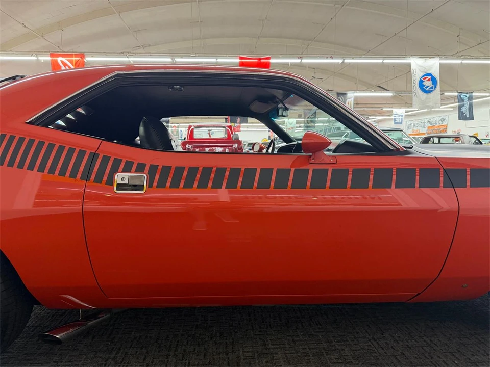 1970 Plymouth 'Cuda 3rd Gen Coupe - Image 28 of 31