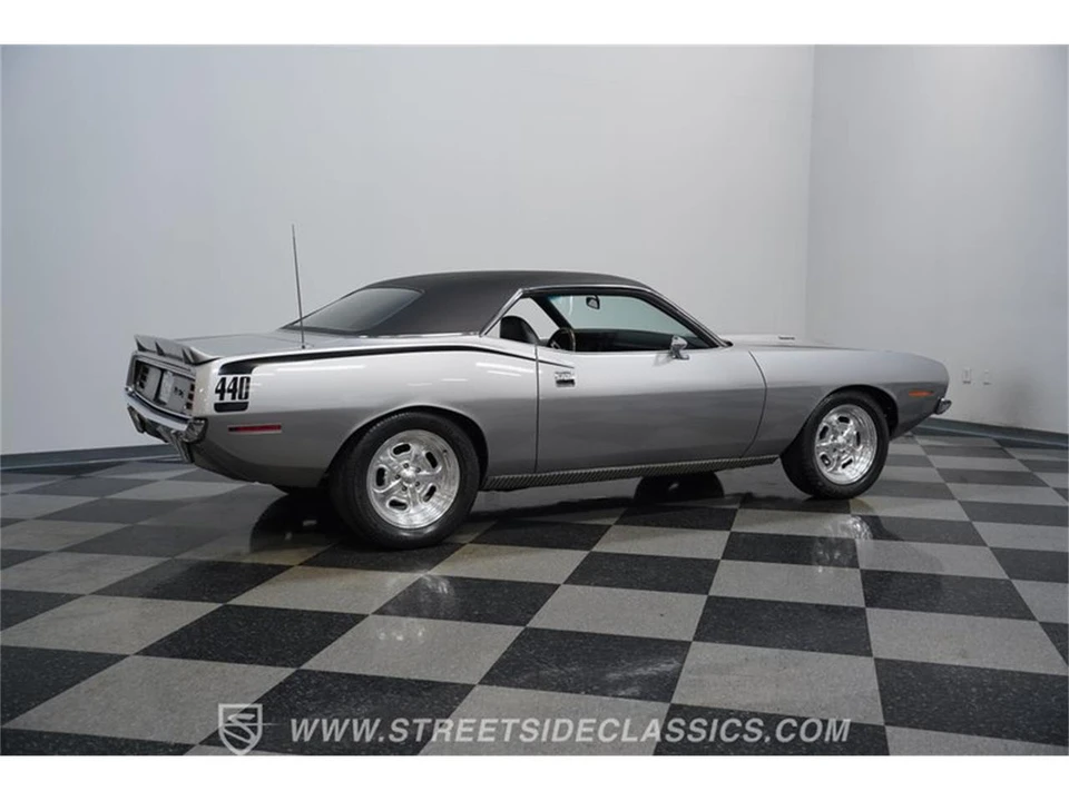 1970 Plymouth 'Cuda 3rd Gen Coupe - Image 12 of 31
