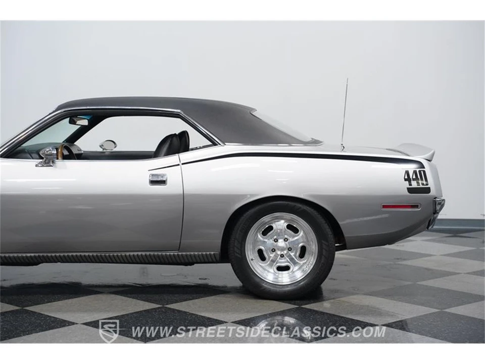 1970 Plymouth 'Cuda 3rd Gen Coupe - Image 22 of 31