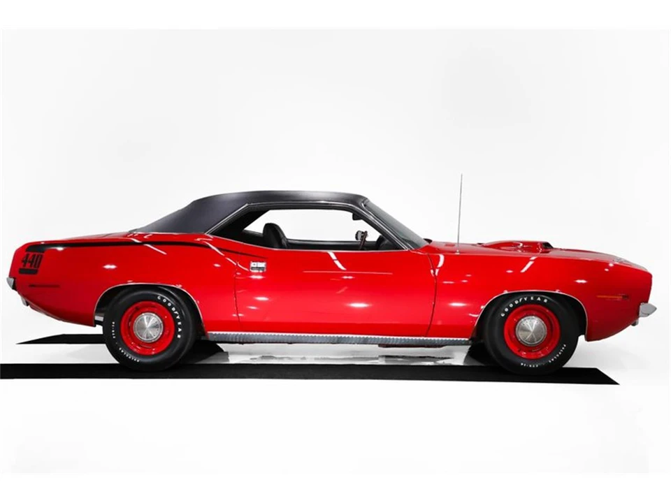 1970 Plymouth 'Cuda 3rd Gen Coupe - Image 16 of 31