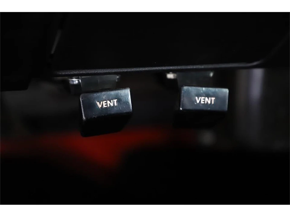 1970 Plymouth 'Cuda 3rd Gen Coupe - Image 28 of 31