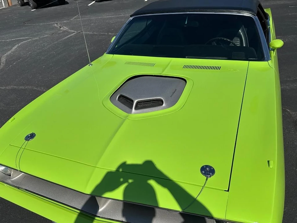 1970 Plymouth Hemi 'Cuda 3rd Gen Convertible - Image 17 of 31
