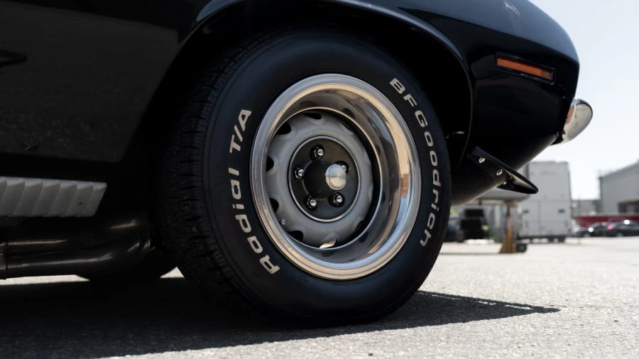 1970 Plymouth 'Cuda 3rd Gen Coupe - Image 13 of 31