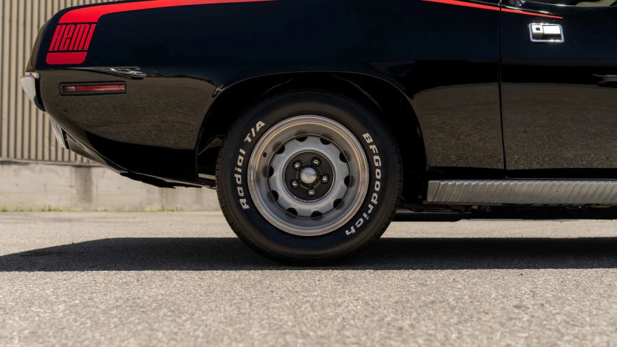 1970 Plymouth 'Cuda 3rd Gen Coupe - Image 10 of 31