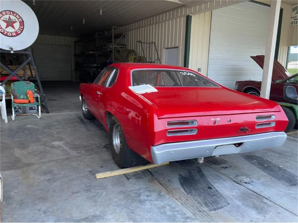1970 Plymouth Duster - Image 7 of 16