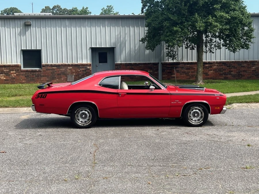 1970 Plymouth Duster - Image 2 of 15