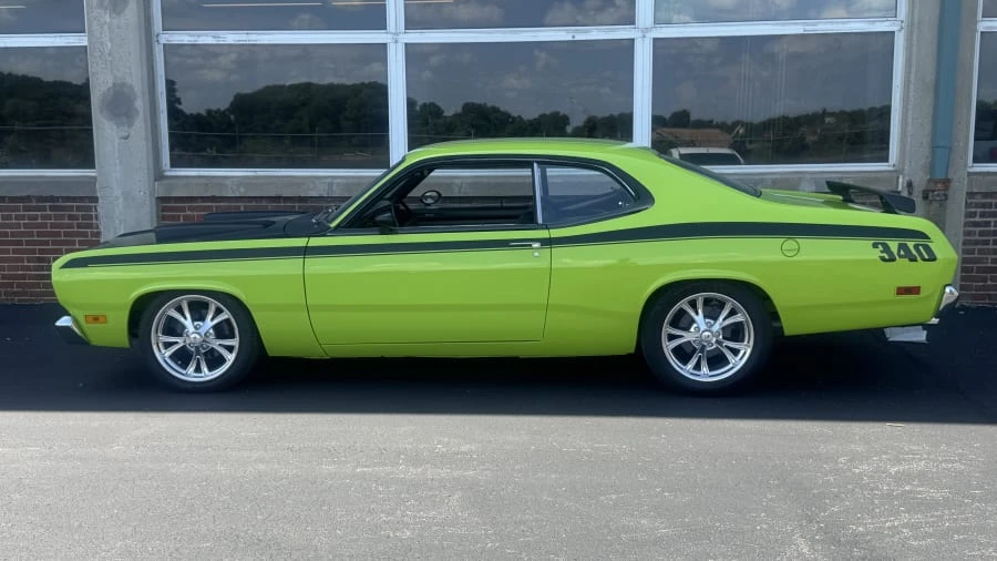1970 Plymouth Duster - Image 2 of 14