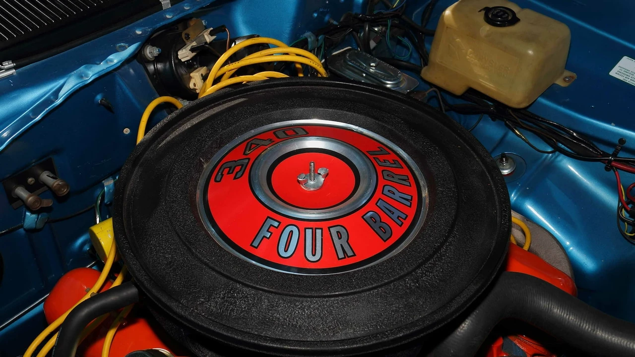 1970 Plymouth Duster - Image 11 of 30