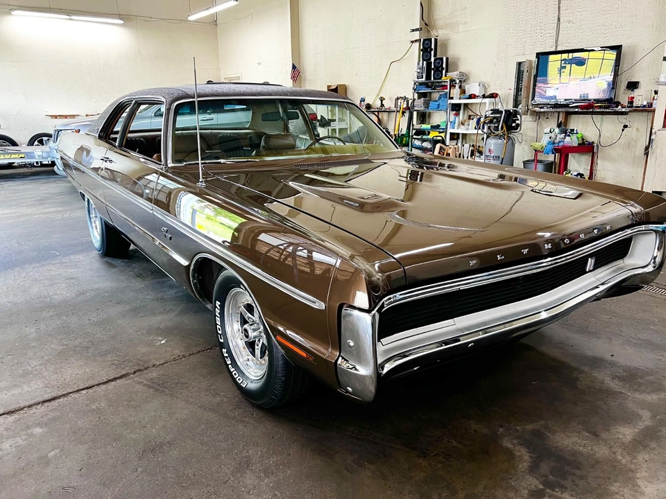 1970 Plymouth Fury - Image 2 of 21
