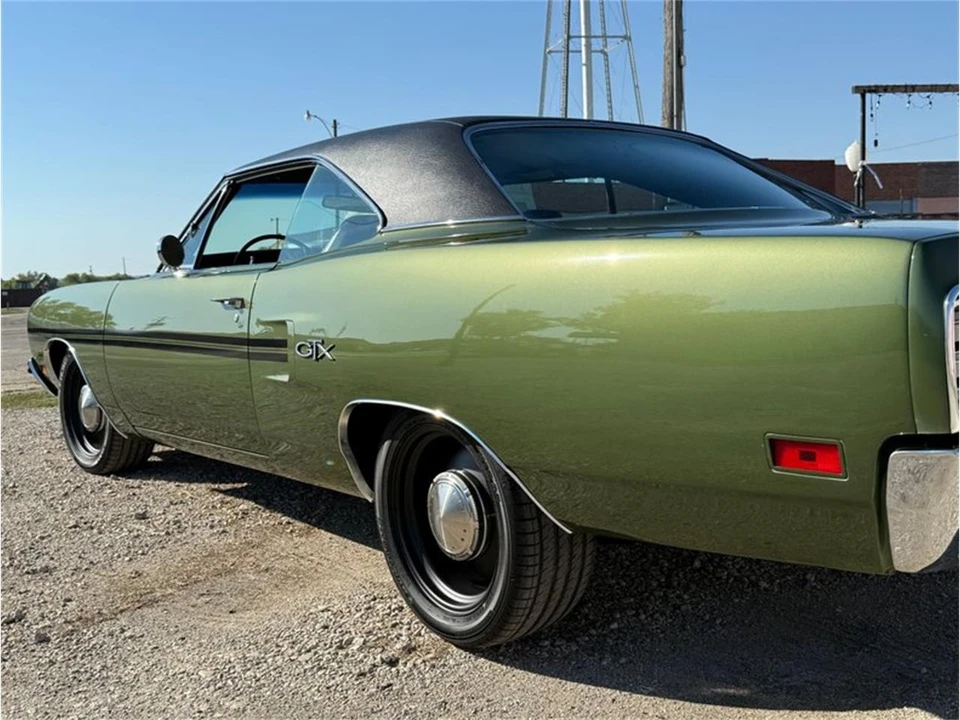 1970 Plymouth GTX - Image 2 of 31