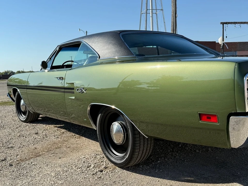 1970 Plymouth GTX - Image 2 of 31