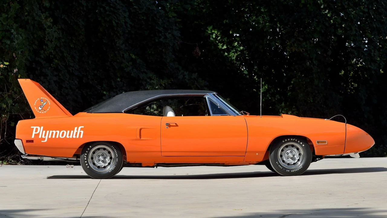 1970 Plymouth Superbird - Image 2 of 30