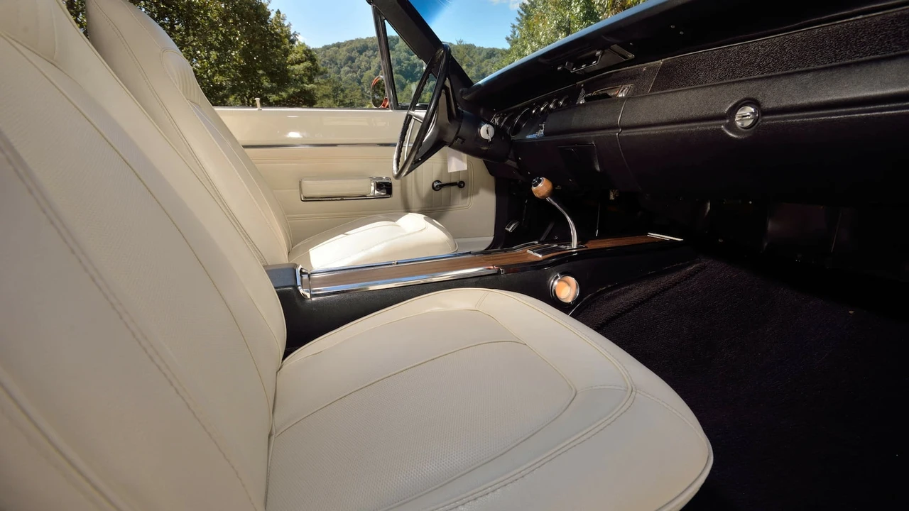 1970 Plymouth Superbird - Image 5 of 30