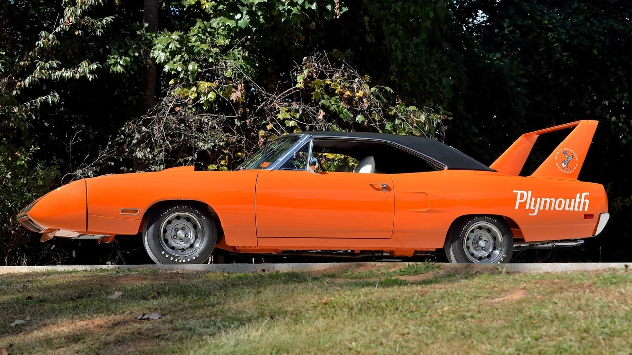 1970 Plymouth Superbird - Image 11 of 30