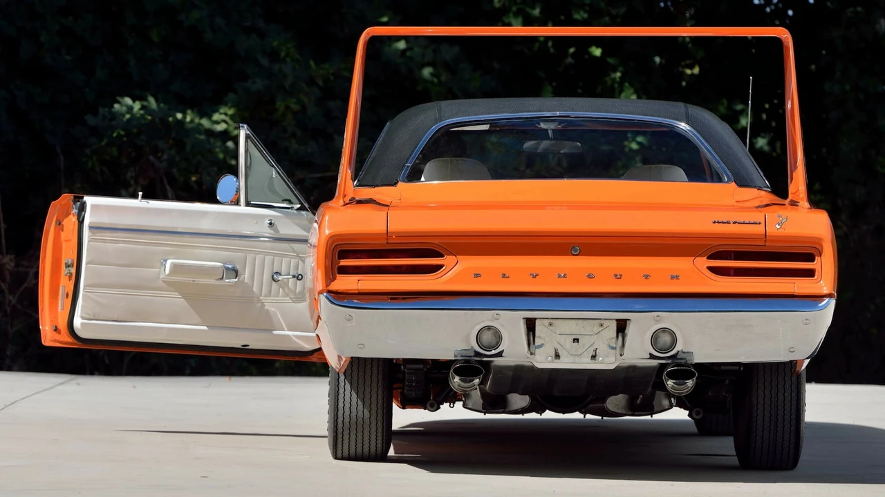 1970 Plymouth Superbird - Image 20 of 30
