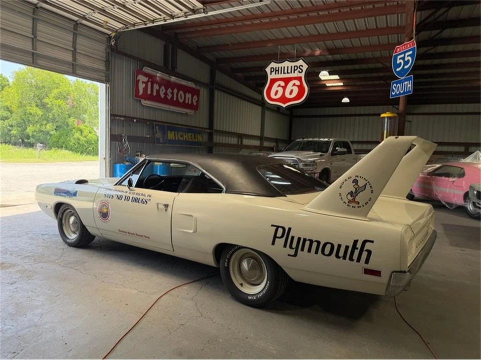 1970 Plymouth Superbird - Image 3 of 31