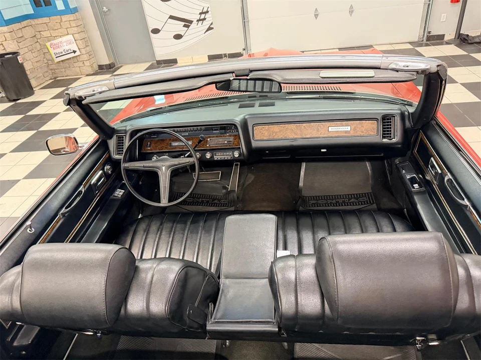 1970 Pontiac Bonneville 3rd Gen - Image 16 of 31