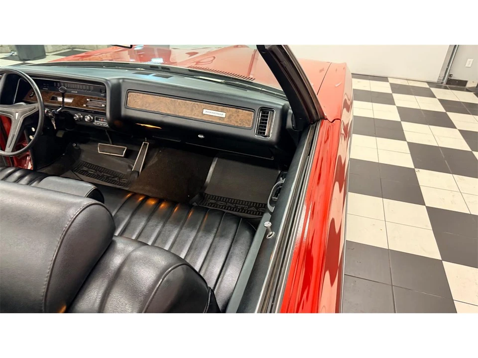 1970 Pontiac Bonneville 3rd Gen - Image 17 of 31