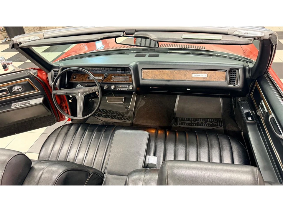 1970 Pontiac Bonneville 3rd Gen - Image 15 of 31