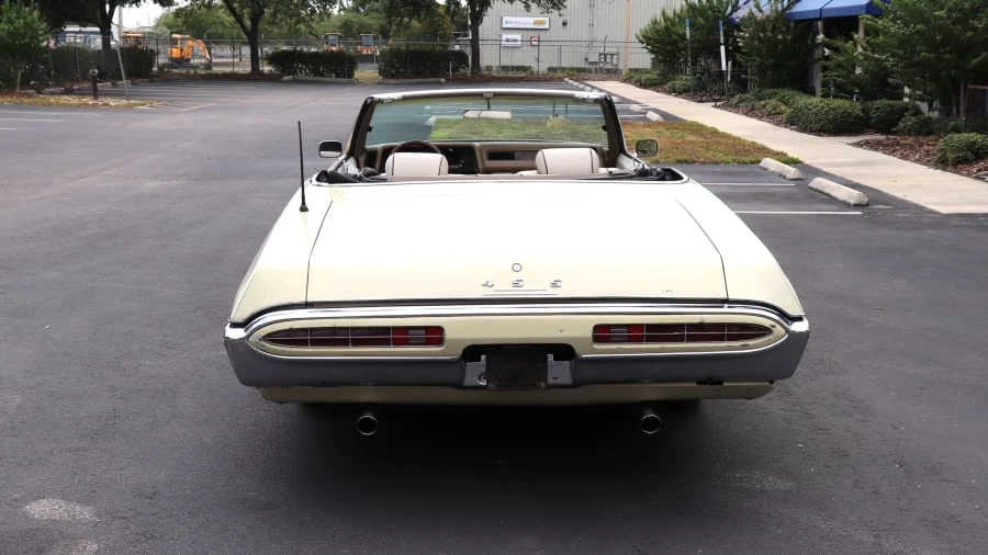 1970 Pontiac Bonneville 3rd Gen - Image 6 of 24