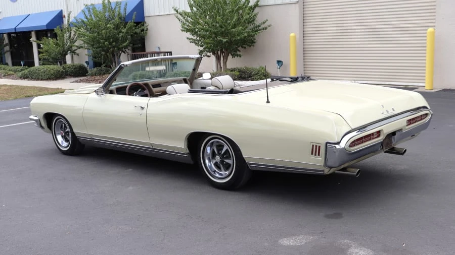 1970 Pontiac Bonneville 3rd Gen - Image 7 of 24