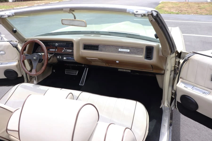 1970 Pontiac Bonneville 3rd Gen - Image 21 of 24