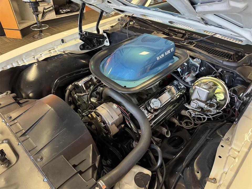 1970 Pontiac Firebird Trans Am 2nd Gen - Image 15 of 21