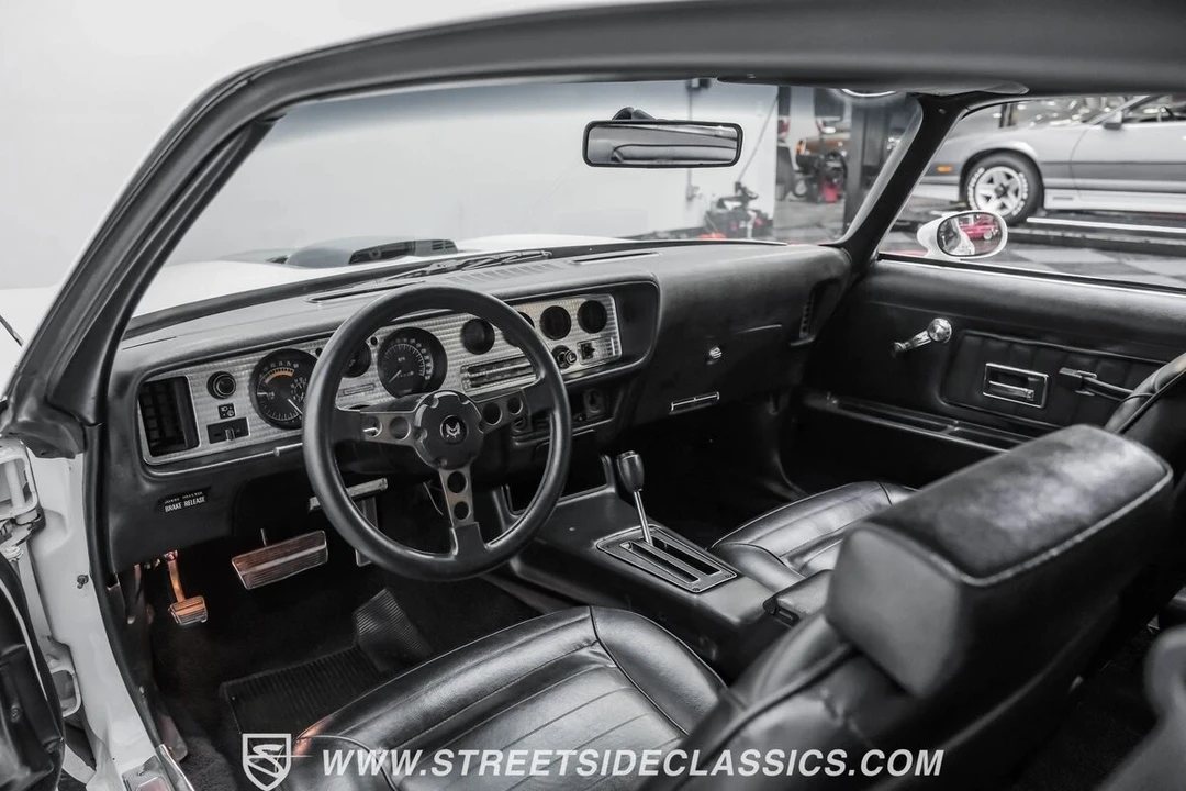 1970 Pontiac Firebird Trans Am 2nd Gen - Image 5 of 12