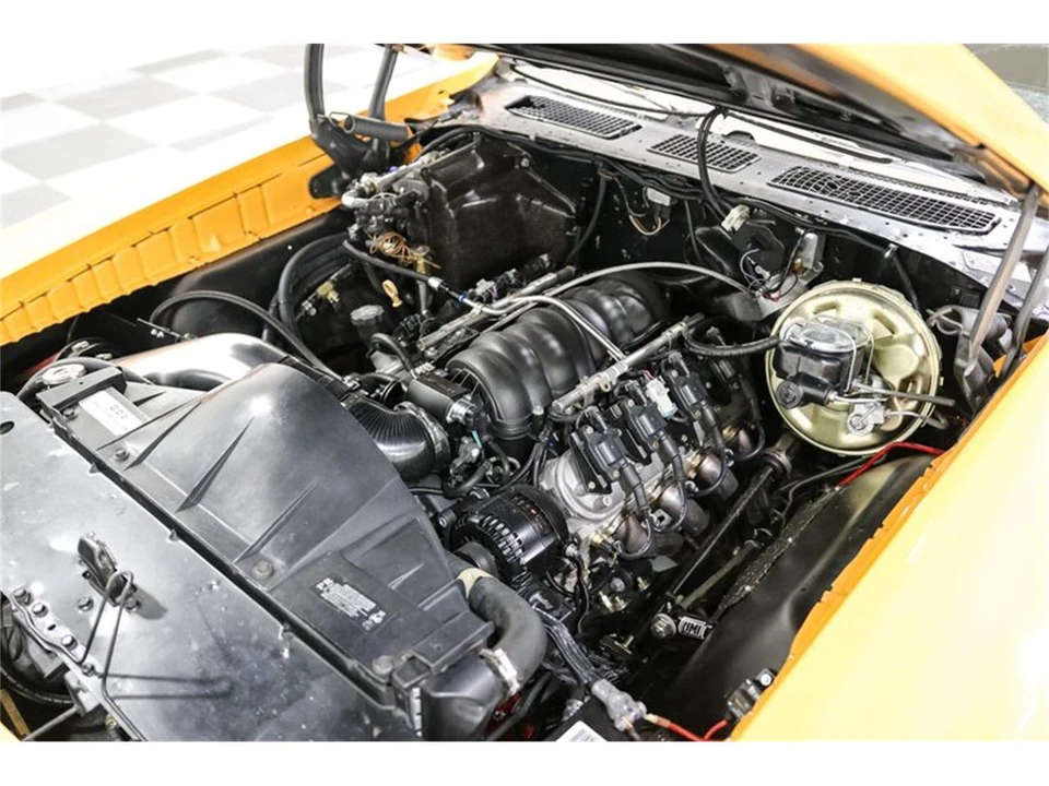 1970 Pontiac GTO 2nd Gen - Image 25 of 30