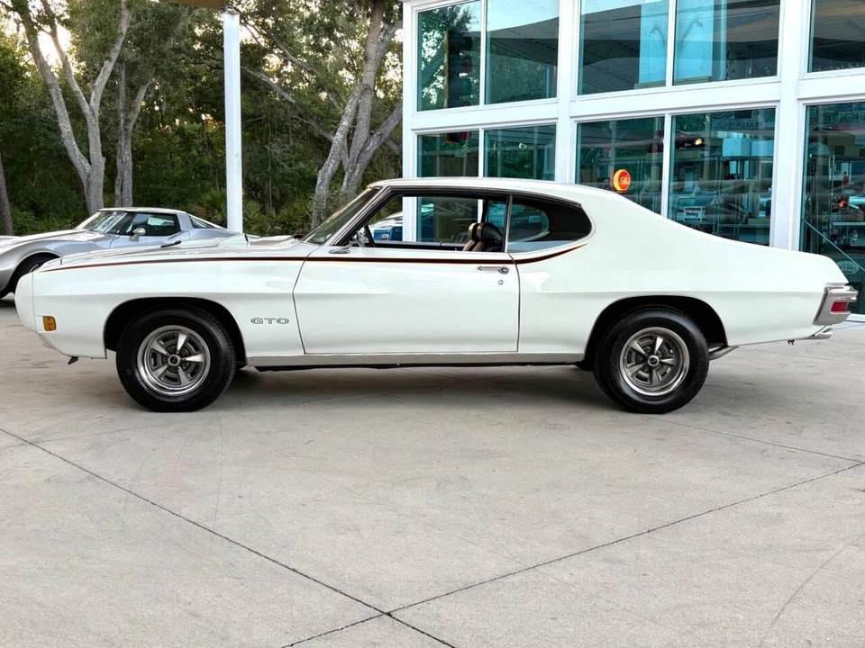 1970 Pontiac GTO 2nd Gen - Image 10 of 31