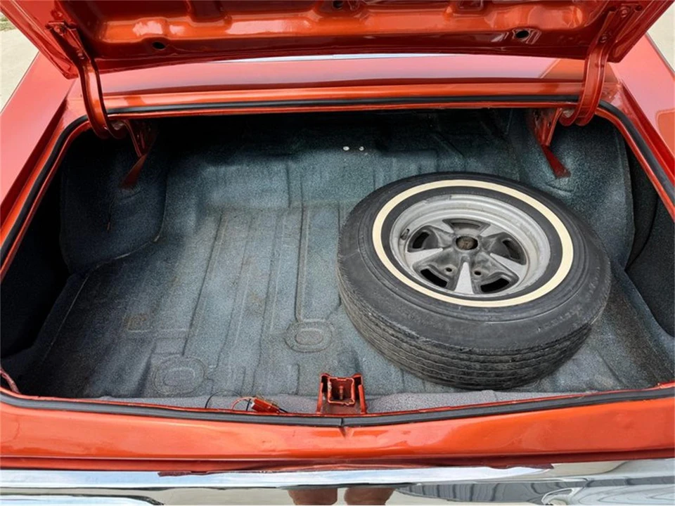 1970 Pontiac GTO 2nd Gen - Image 26 of 31
