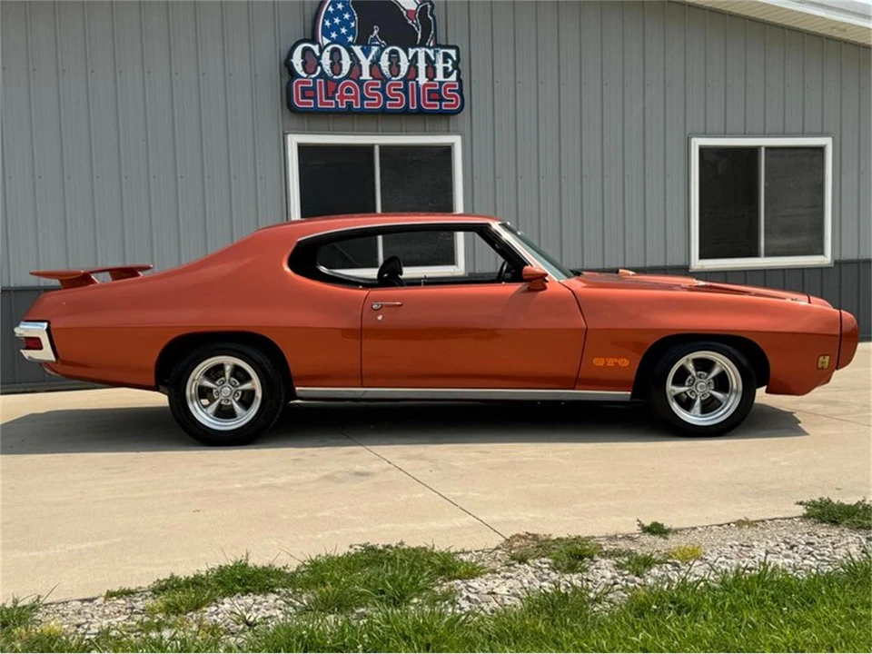 1970 Pontiac GTO 2nd Gen - Image 12 of 31