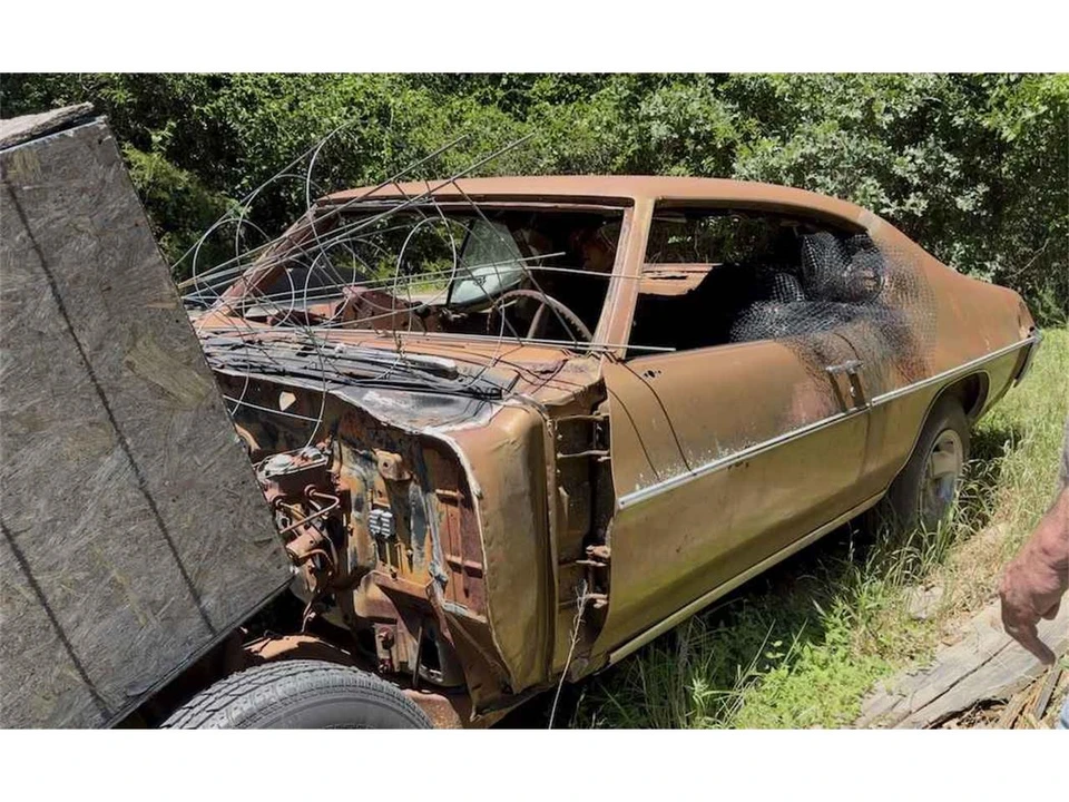 1970 Pontiac GTO 2nd Gen - Image 2 of 10