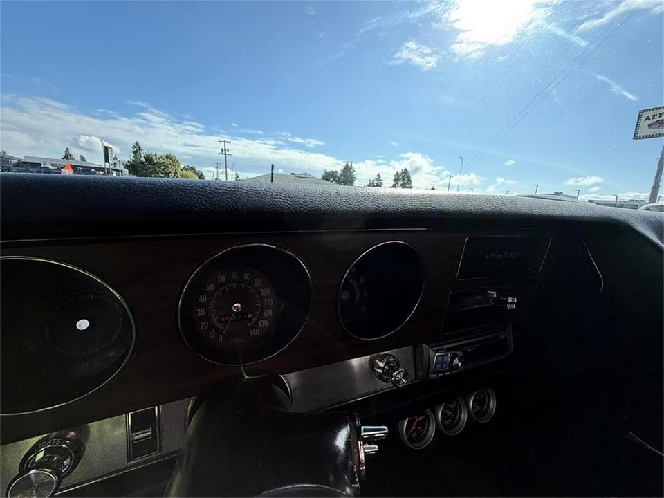 1970 Pontiac GTO 2nd Gen - Image 21 of 31