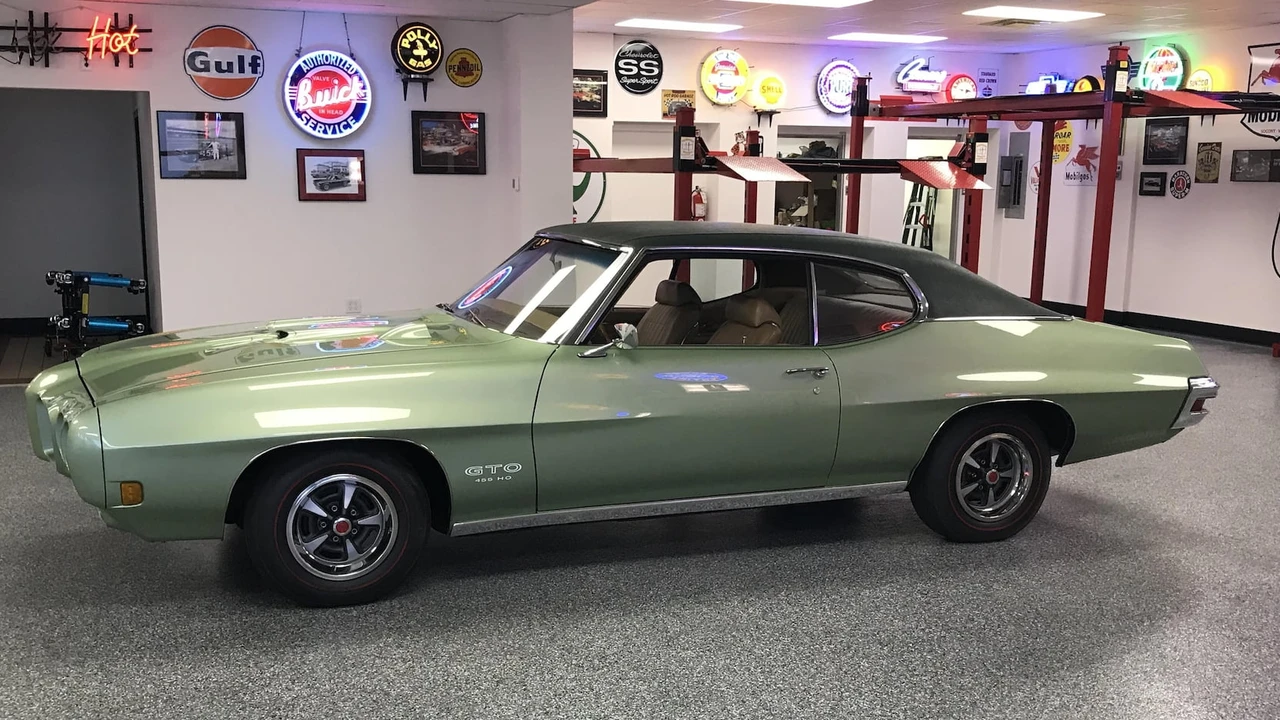 1970 Pontiac GTO 2nd Gen - Image 12 of 13