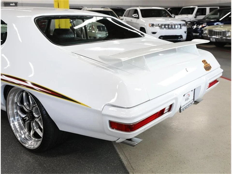 1970 Pontiac GTO 2nd Gen - Image 25 of 31