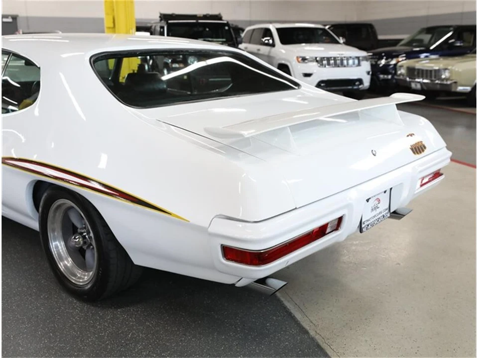 1970 Pontiac GTO 2nd Gen - Image 22 of 31