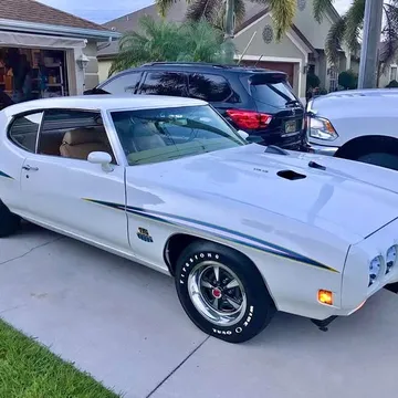 1970 Pontiac GTO Coupe 2D