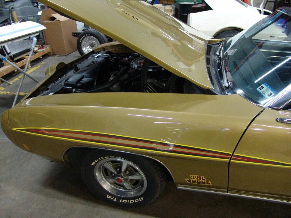 1970 Pontiac GTO 2nd Gen - Image 25 of 31