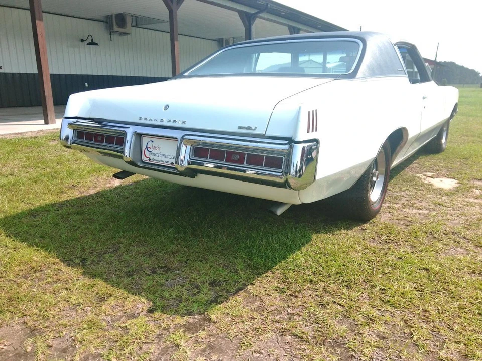 1970 Pontiac Grand Prix 2nd Gen - Image 3 of 15