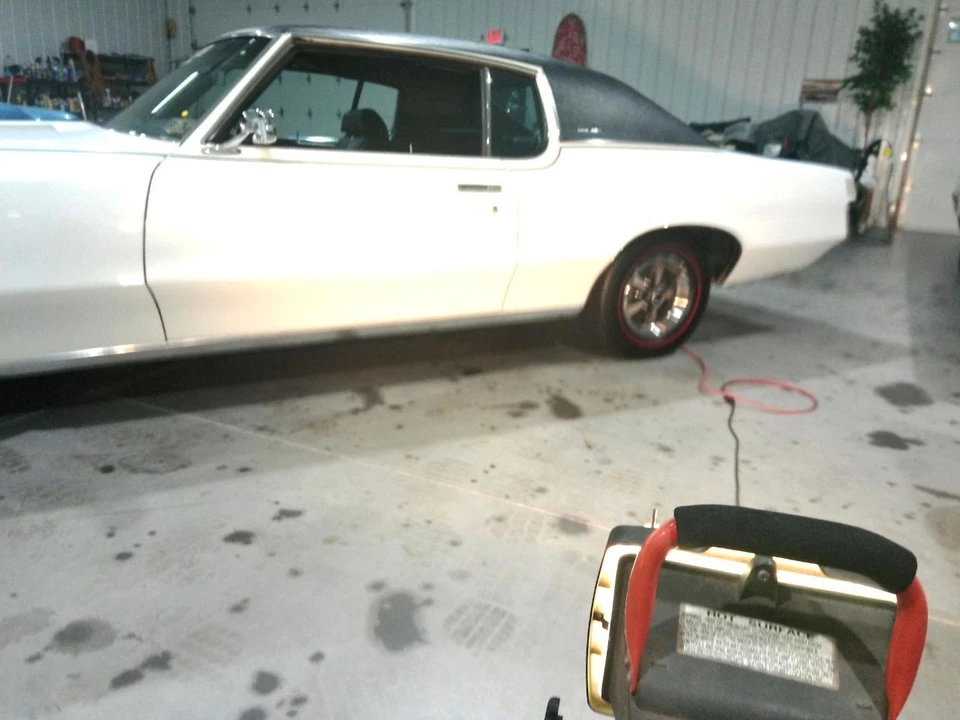 1970 Pontiac Grand Prix 2nd Gen - Image 11 of 15