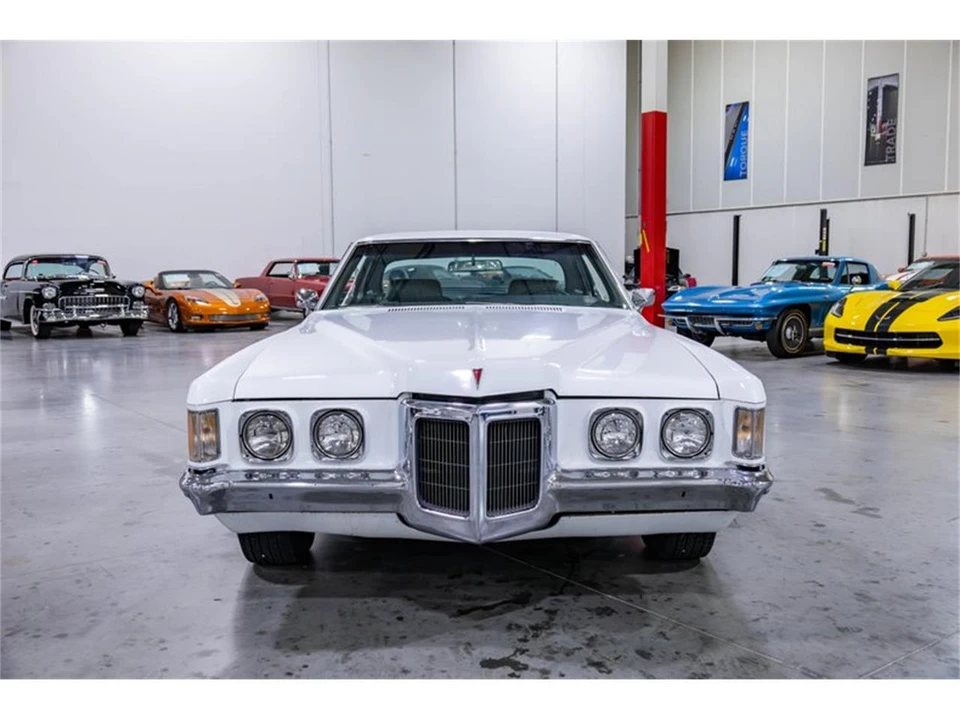 1970 Pontiac Grand Prix 2nd Gen - Image 10 of 31