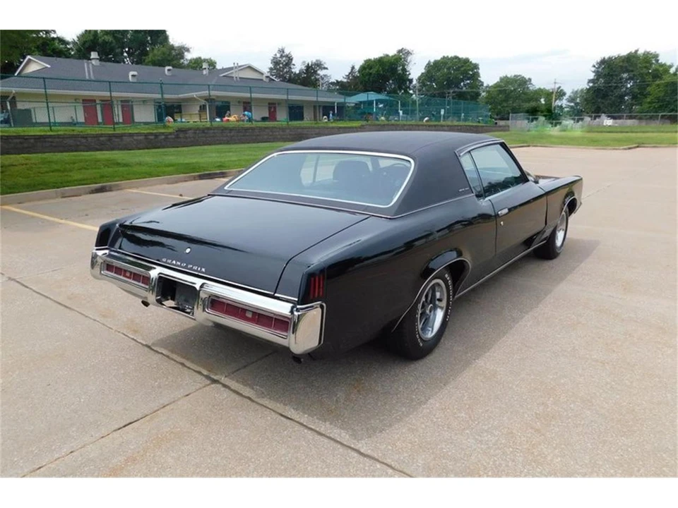 1970 Pontiac Grand Prix 2nd Gen - Image 7 of 31