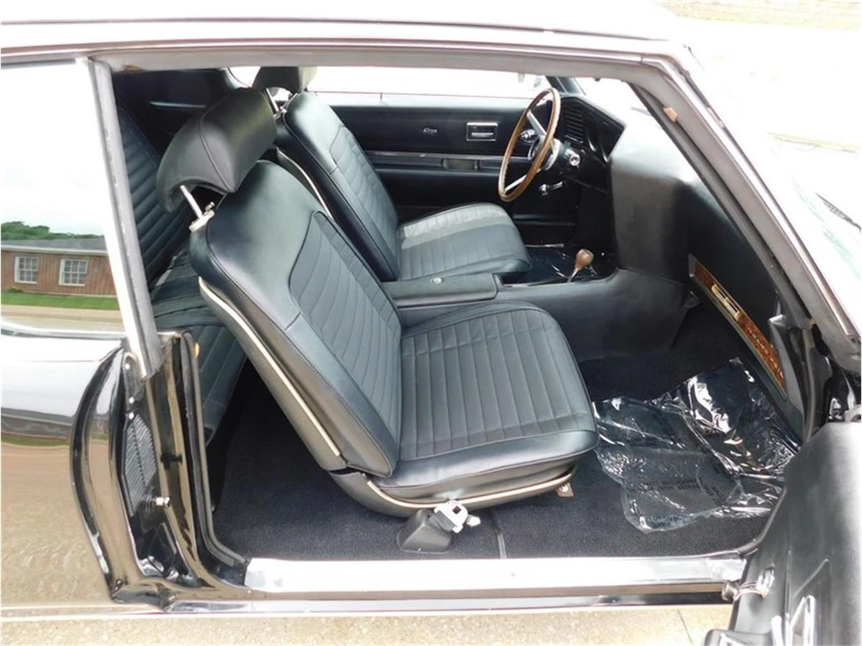 1970 Pontiac Grand Prix 2nd Gen - Image 16 of 31