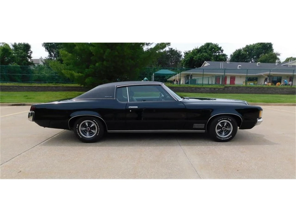 1970 Pontiac Grand Prix 2nd Gen - Image 25 of 31