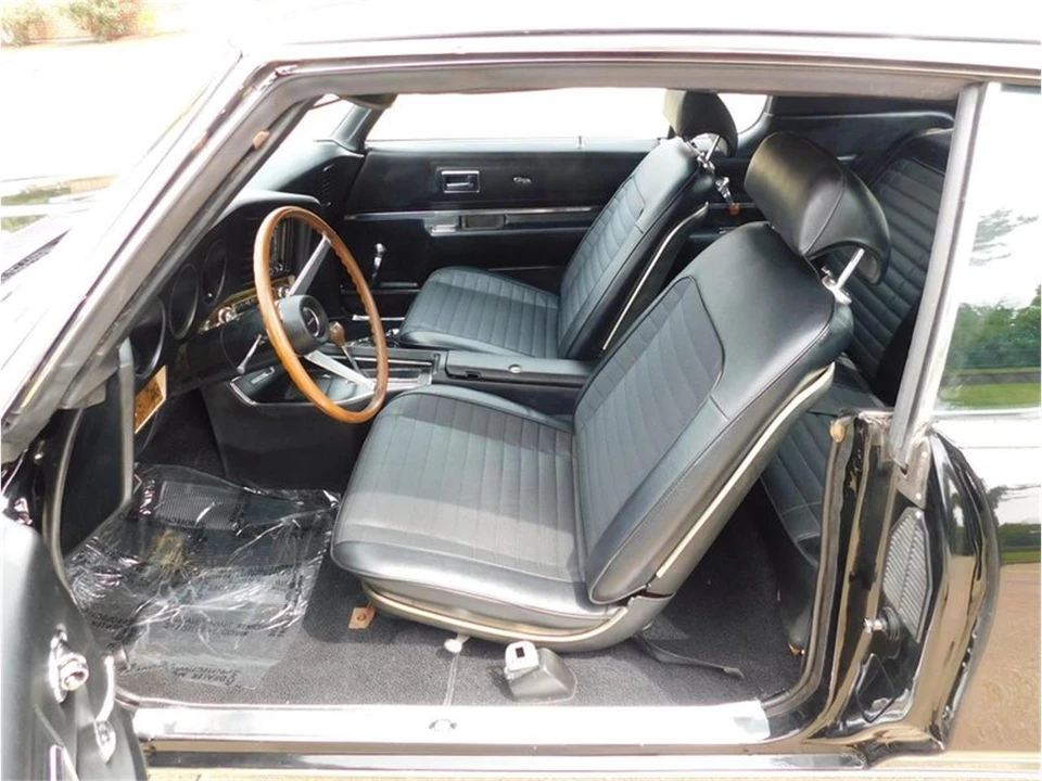 1970 Pontiac Grand Prix 2nd Gen - Image 12 of 31