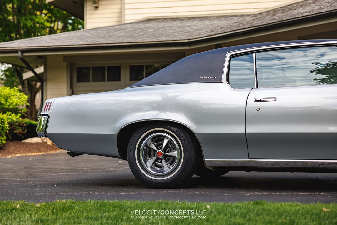 1970 Pontiac Grand Prix 2nd Gen - Image 27 of 31