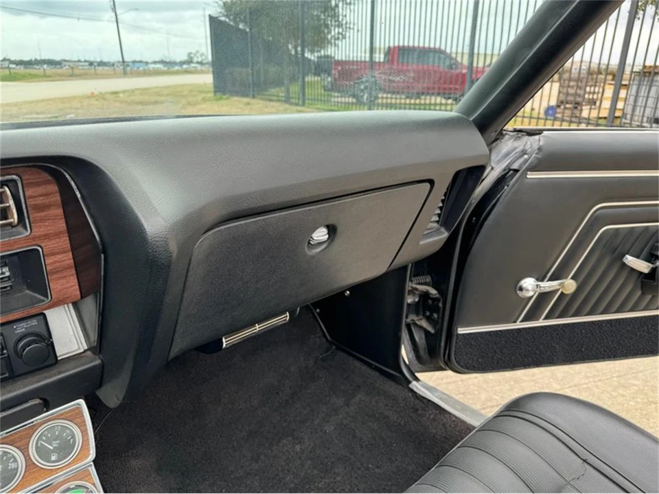 1970 Pontiac LeMans 3rd Gen - Image 18 of 31